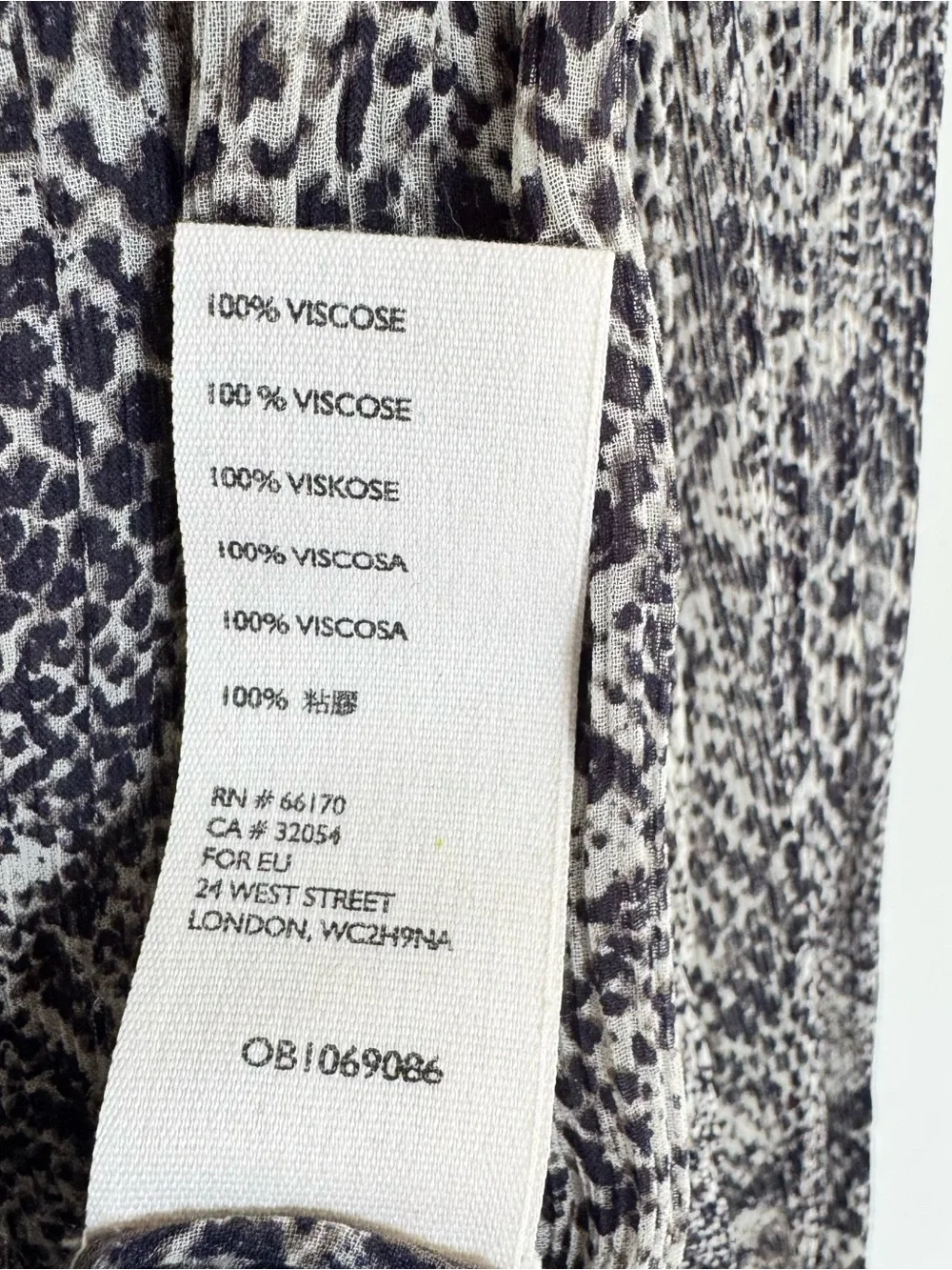 Free‎ People Roma Smocked Tie Back Puff Sleeve Top Snakeskin Black Grey Small